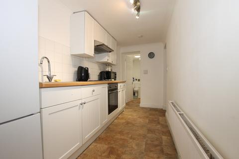 1 bedroom flat to rent, Lind Street, Ryde