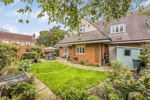 undefined, Clarendon Close, Waterlooville PO7