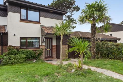 2 bedroom end of terrace house for sale, Gainsborough Close, Torquay, TQ1