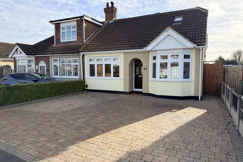 undefined, Long Lane, North Grays (With ensuite bathroom)