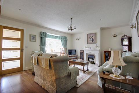 3 bedroom detached bungalow for sale, Manor Road, Beverley