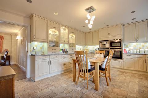 3 bedroom detached bungalow for sale, Manor Road, Beverley