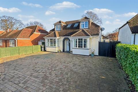 4 bedroom house for sale, Fernhill Road, Farnborough