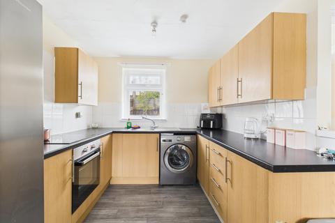 40 Harlech Close, Bransholme, Hull, HU7 5DB
