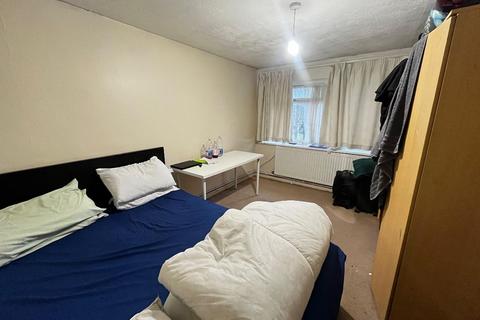 undefined, Edgware HA8