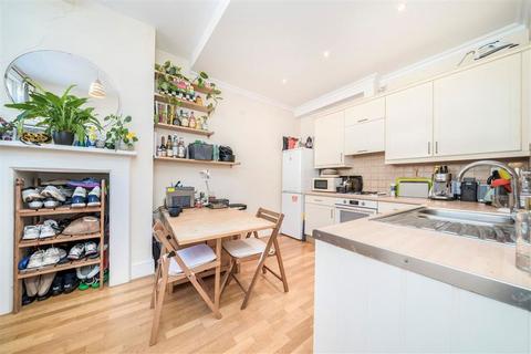 1 bedroom flat for sale, Renfrew Road, London SE11