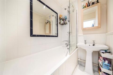 1 bedroom flat for sale, Renfrew Road, London SE11