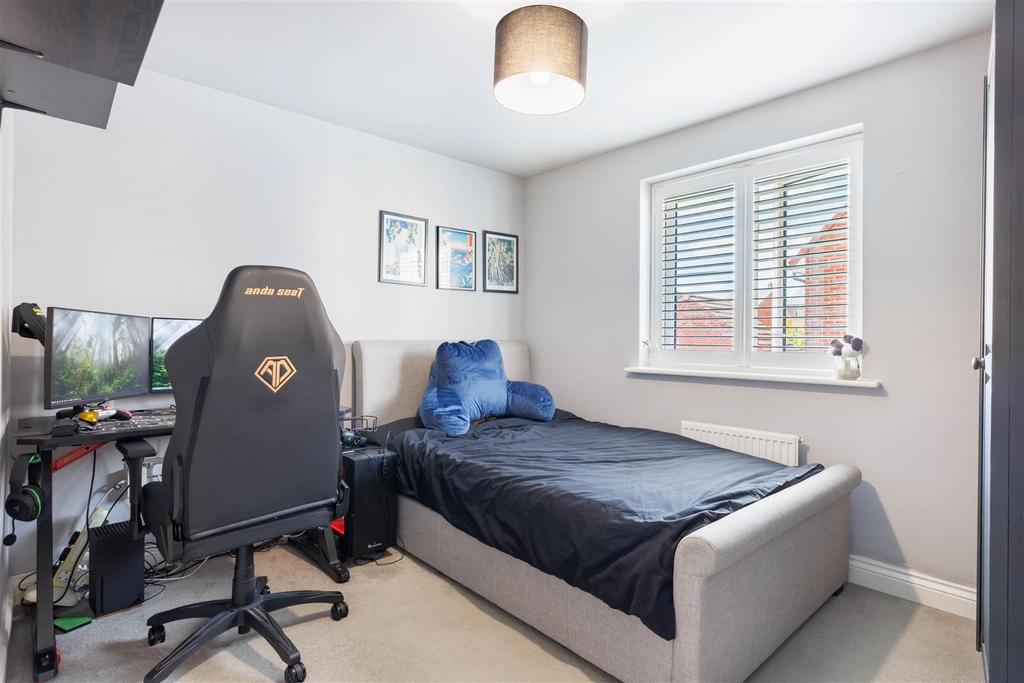 825 A6984-HDR.jpg