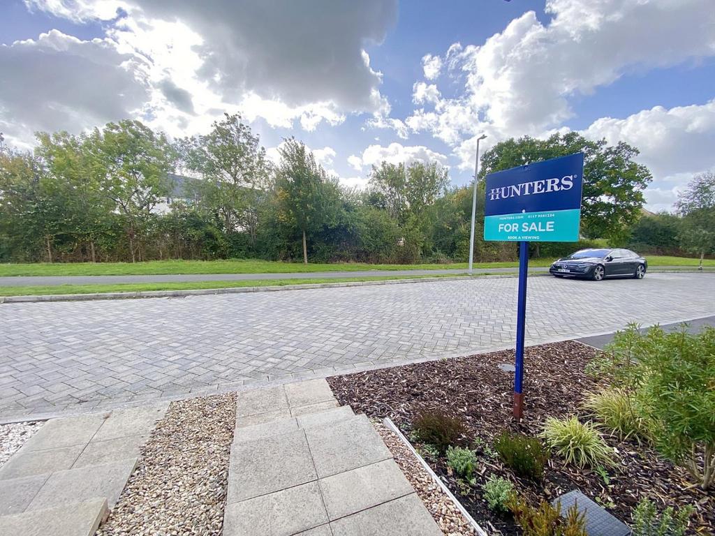 Street view 2.jpg
