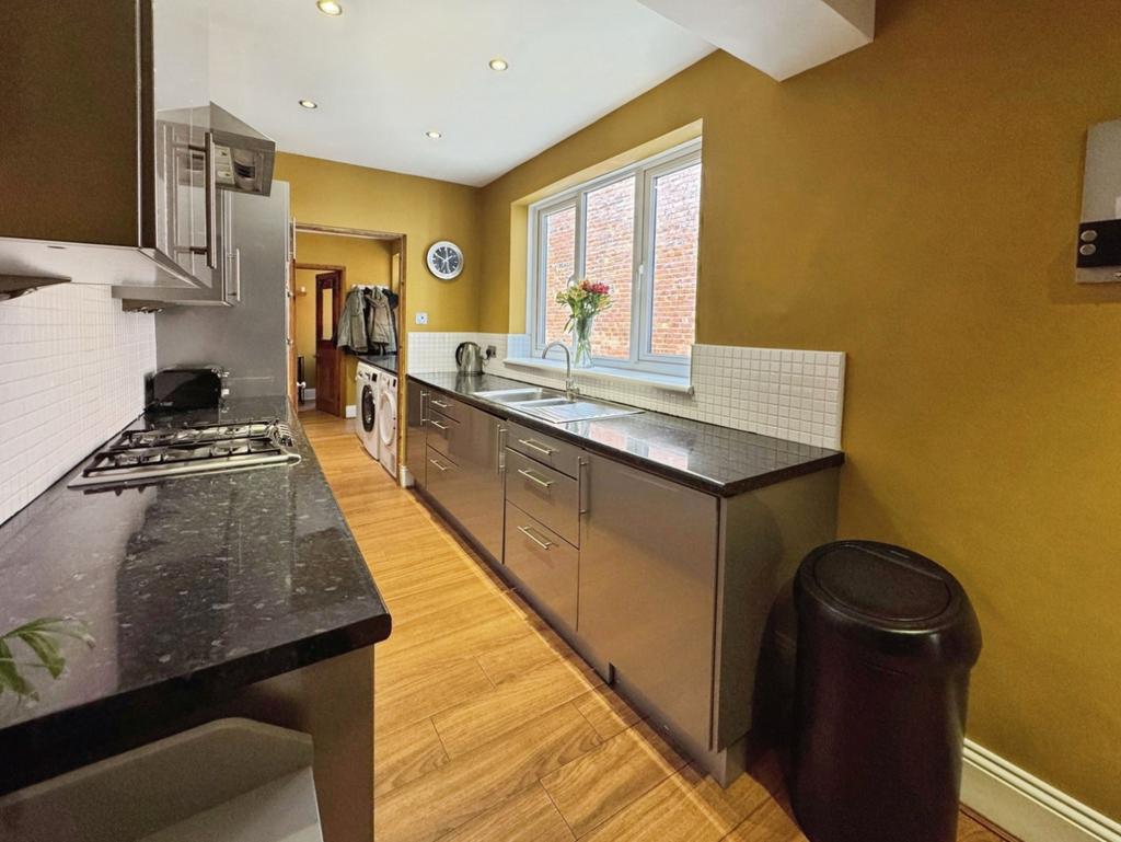 Pbox-kitchen-339961.jpg