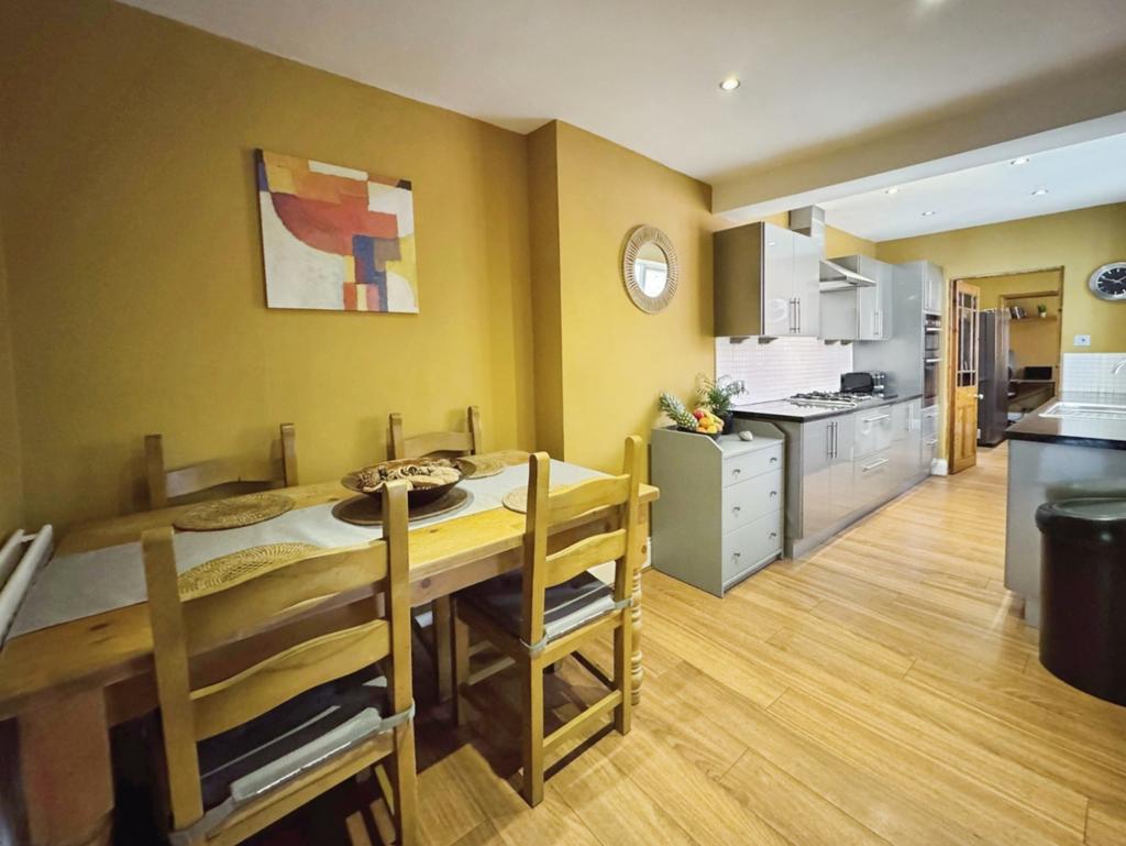Pbox-kitchen-339961.jpg