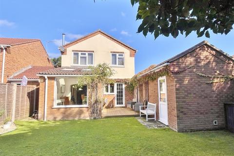 undefined, Thomas Lockyer Close, Verwood, Dorset, BH31