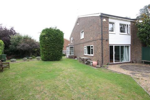 4 bedroom semi-detached house for sale, Speldhurst Court, Maidstone ME16
