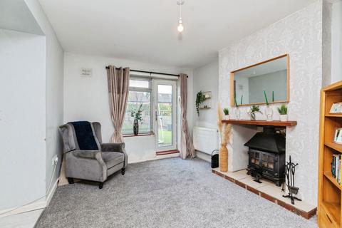 8 Aldfield Avenue, Lea, Preston, PR2 1XQ