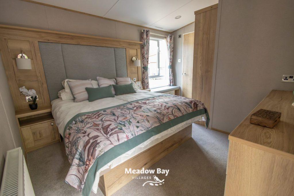 Abi Ambleside Premier 60.jpg
