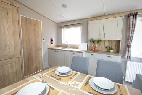 2 bedroom park home for sale, Billing Aquadrome Holiday Park