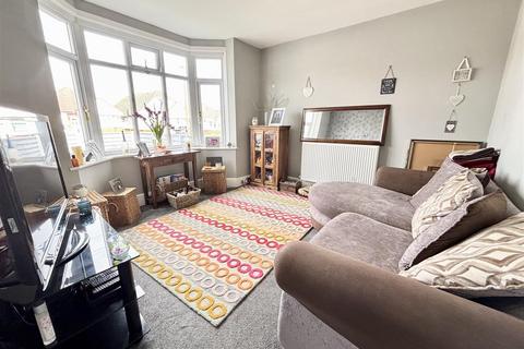 4 bedroom detached house for sale, Hinchliffe Road, Poole BH15