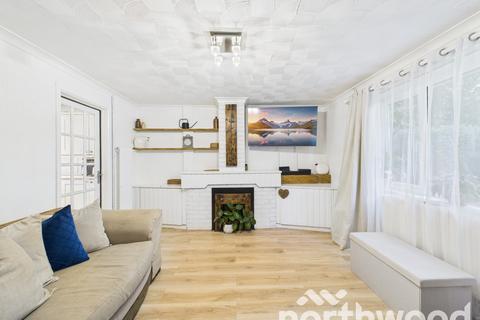 undefined, Oak Tree Road, Ashford, Ashford, TN23