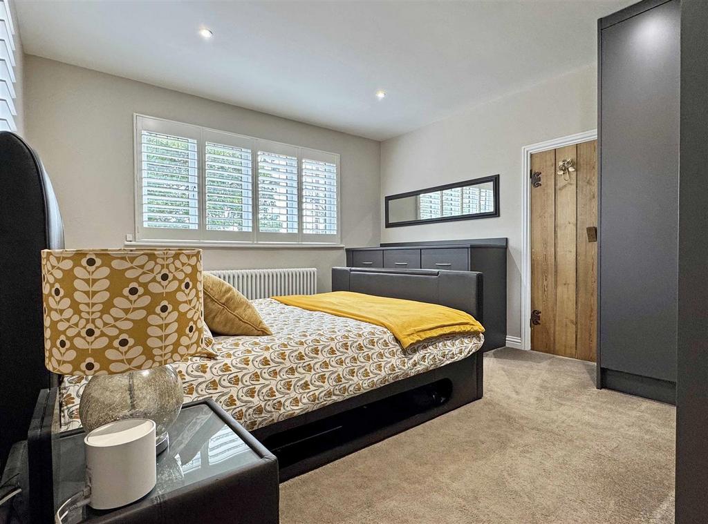Bedroom 2.jpg