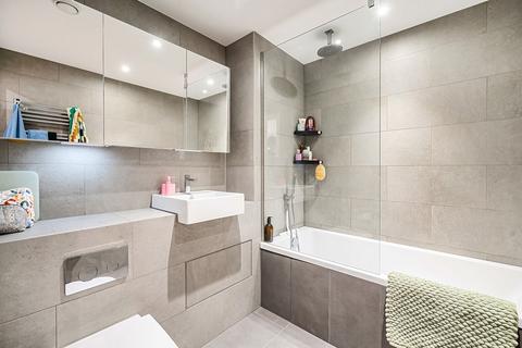 2 bedroom apartment for sale, Hawthorne Crescent, Greenwich