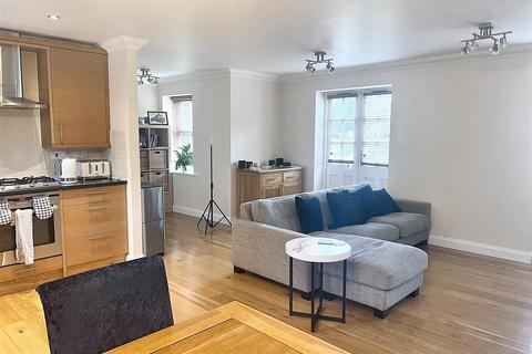 undefined, Islington Grove, Monkston Park MK10
