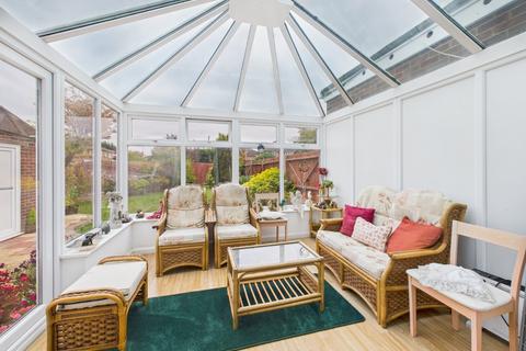 undefined, Glenavon Gardens, Langley, Berkshire, SL3