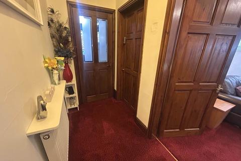4 bedroom end of terrace house for sale, Counthill Road, Oldham