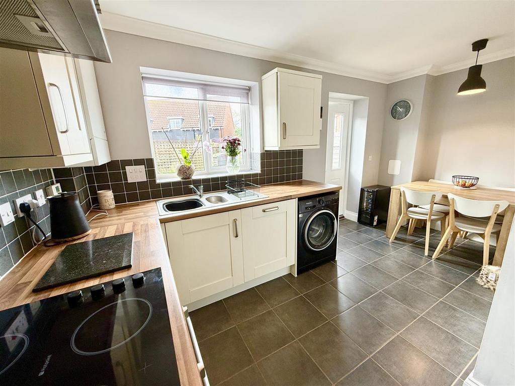 Kitchen diner