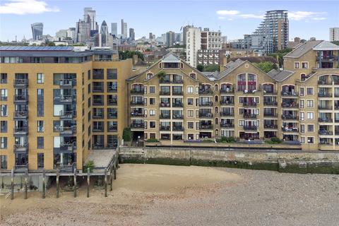 Wapping High Street, London, E1W
