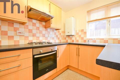 2 bedroom maisonette for sale, Alma Court, Freshwater PO40