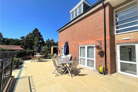 undefined, Crookham Road, Fleet GU51
