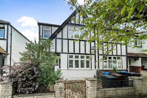 16 Merton Hall Gardens, London, SW20 8SN