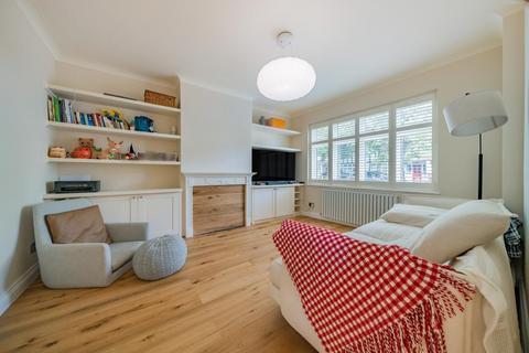 16 Merton Hall Gardens, London, SW20 8SN