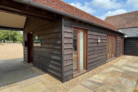 Office to rent, Bartletts Ln Maidenhead SL6 3RX