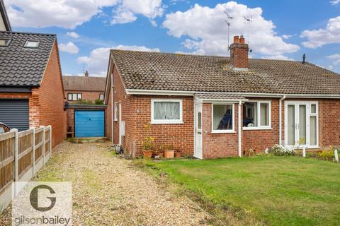 2 bedroom semi-detached house for sale, Willow Close, Norwich NR13