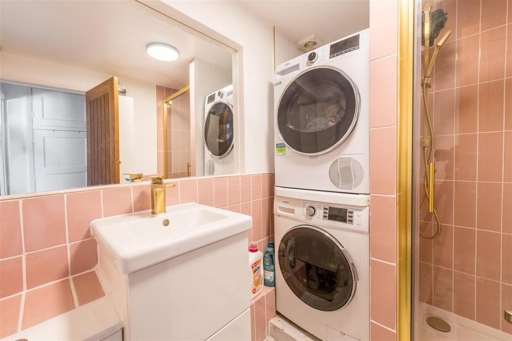 72 Norwich Drive-22.jpg