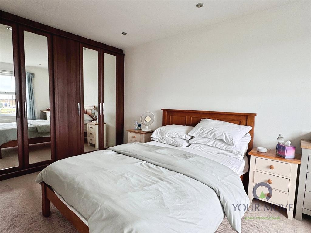Main Bedroom