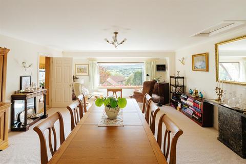 4 bedroom detached house for sale, Folleigh Close, Long Ashton
