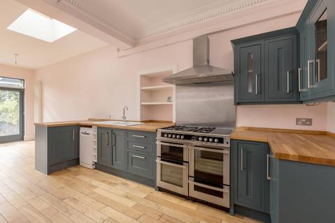 34 Inchview Terrace, Edinburgh, EH7 6TQ