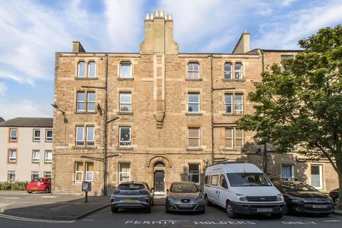 46-14 Balfour Street, Edinburgh, EH6 5ER