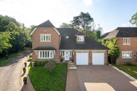 4 bedroom detached house for sale, Billington Road, Leighton Buzzard LU7