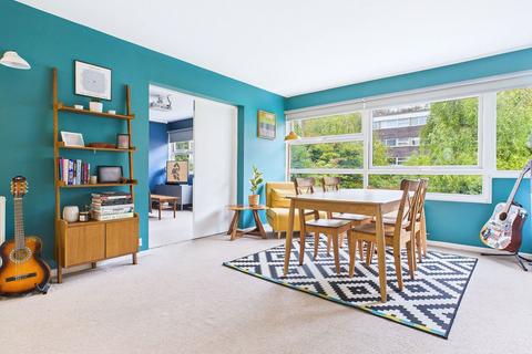 3 bedroom flat for sale, Somerhill Road, Hove, BN3 1RL