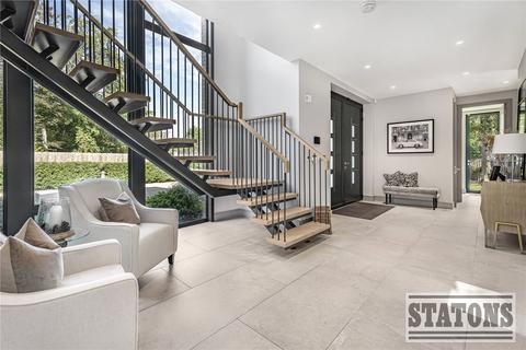 undefined, High Road, Essendon, Hatfield, Hertfordshire, AL9