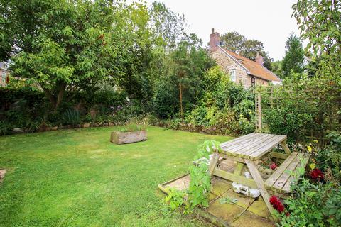 1 bedroom property to rent, Rue des Fenetres, Forest, Guernsey, GY8