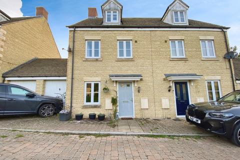 4 bedroom semi-detached house for sale, Northfield Square, Witney OX28