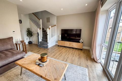 undefined, De Playz Close, Methwold IP26