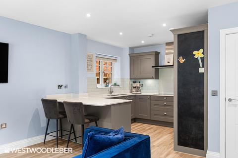 5 bedroom detached house for sale, Anderson Close, Broxbourne EN10