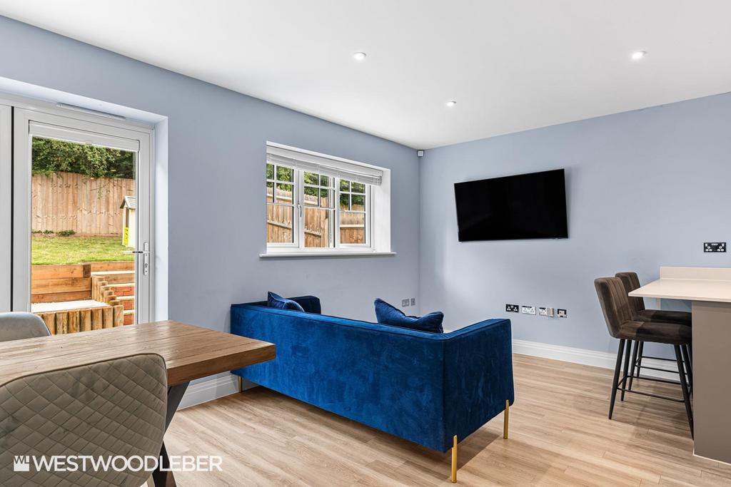 Anderson Close 9.jpg