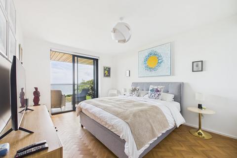 2 bedroom flat for sale, North Foreland Avenue, Broadstairs, CT10