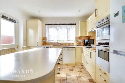 undefined, Willowvale, Lowestoft